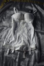New Gossard 4 suspender corselette  bust 32 D  RRP £70 J 46