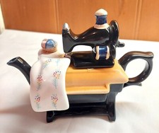 Giftco - 3" x 6" x 5" -