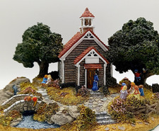 N Scale Gauge Model Railway Locomotive Train Diorama Village School House 