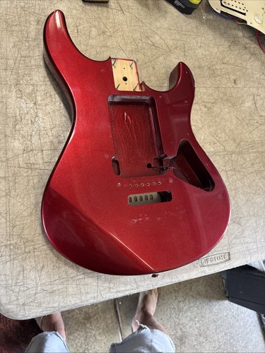 Yamaha pac 012 guitar - pac, body