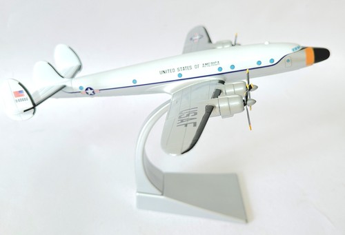 Lockheed constellation usaf - constellation, us
