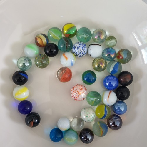 Glass marbles - 40, marbles.