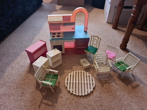 Sindy kitchen work - top, unit