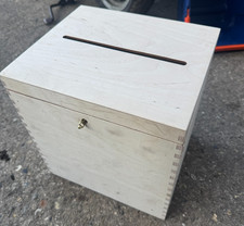 ⭐ WOODEN BALLOT VOTING BOX