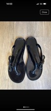 Ted Baker Black Flip Flops Size 5 38 Shiny with Bow Detail. Worn On One Holiday