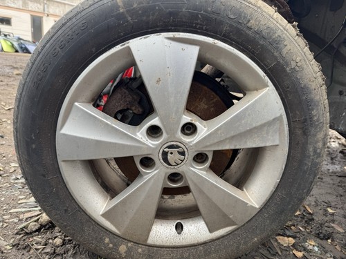 Skoda octavia alloy - 16”,