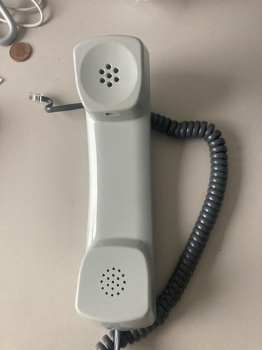 New solitaire 2000 payphone - new,
