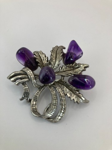 Scottish silver tone brooch - silver,