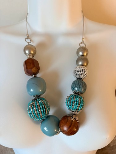 Chunky wood and - , statement