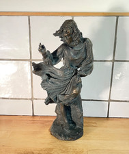 Joseph Bofill Sculpture 'Woman in the wind' - Signed. Cold cast bronze resin