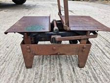 AVERY POTATO WEIGHING SCALES