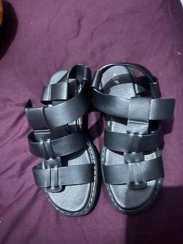 Black chunky sandle - size, tu