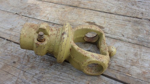 Welger baler tractor implement - welger,