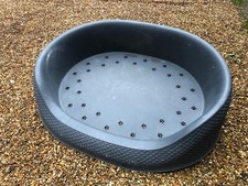 Outdoor Dog Basket - brand Curver - Grey - Large Breed - Used Good Condition 