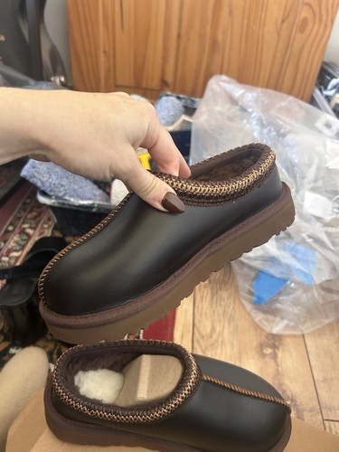 Brand new ugg tasman - brand,