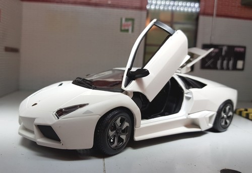 Lamborghini reventon white - reventon,