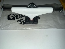 Gullwing Street Shadow Vintage