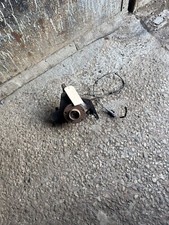 FIAT 500L WHEEL HUB FRONT RIGHT DRIVER SIDE 1.3 CDTI DIESEL 2012 - 2016