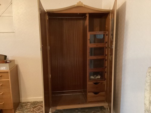 Blonde walnut cabinet - blonde, works