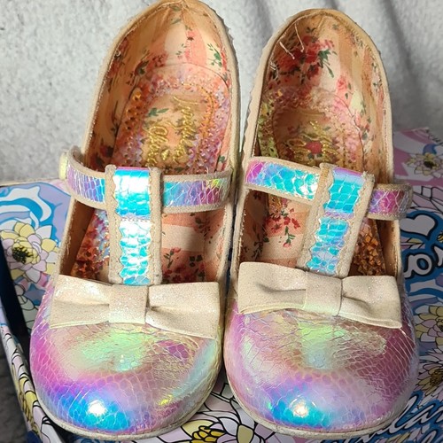 Irregular choice lazy - choice, river