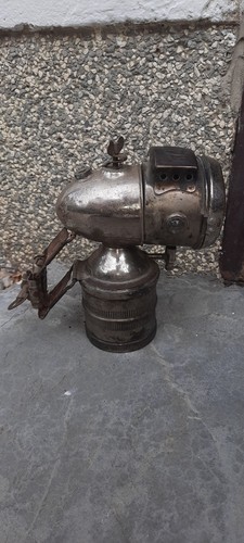 Old bicycle lamp - old,