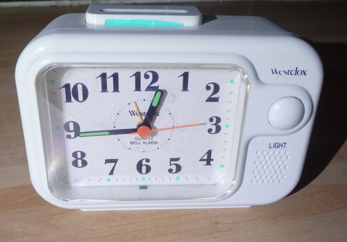 Westclox quartz bell alarm - westclox,