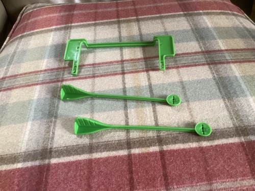 Subbuteo goalkeeper rods as - goalkeeper,
