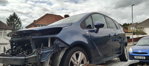 Breaking vauxhall meriva 2013 - breaking,