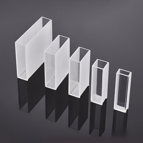 Glass cuvette suitable for - x,