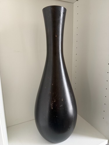 Rocha john - tall, carved