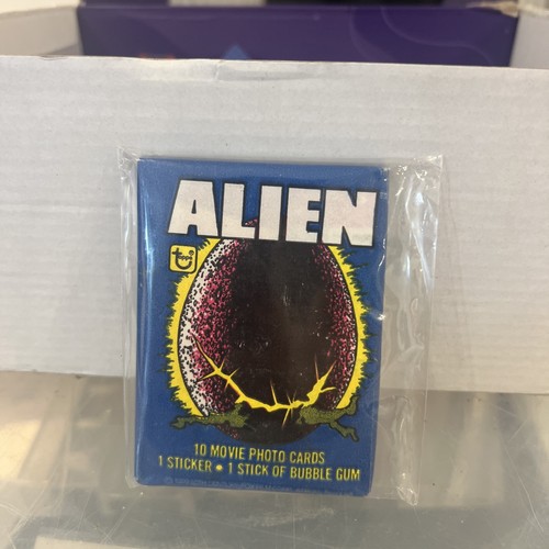 1979 alien topps movie - movie, photo
