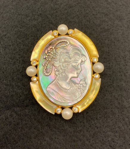 Vintage cameo brooch mother - vintage,