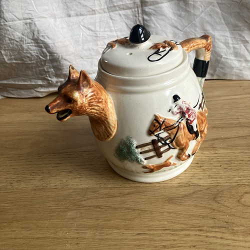 Portland pottery fox hunting - fox,