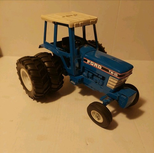 Ford ertl blue tractor - ertl,