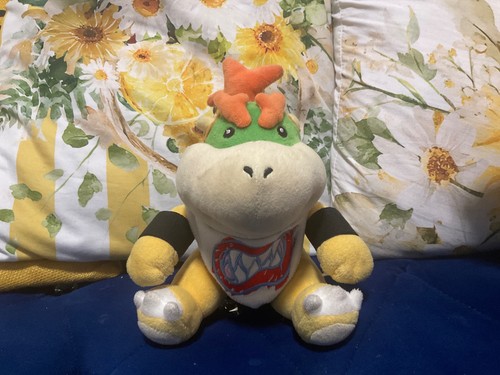 Rare 2011 bowser super - rare,