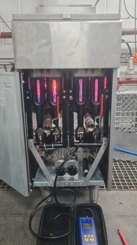 Hardly used imperial fryer - hardly,