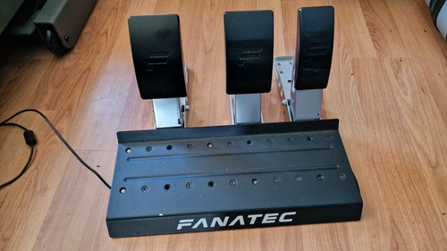 Fanatec csl pedals with load - with,