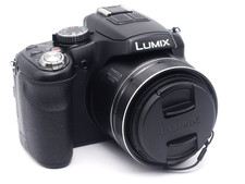 Panasonic Lumix DMC-FZ200