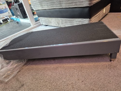 Metal threshold ramp half - metal,