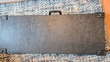 Guitar hard case vintage