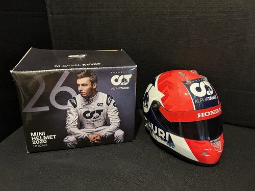 Daniil kvyat alpha - kvyat,