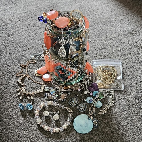 Vintage costume jewellery - vintage,