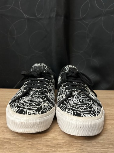 Vans syndicate - syndicate, 11