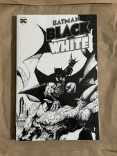 BATMAN BLACK AND WHITE GRAPHIC