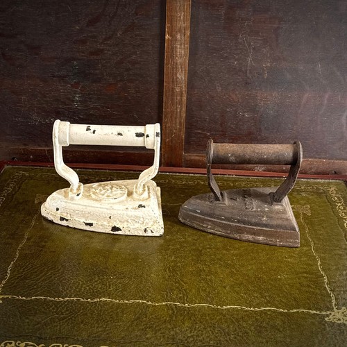 Siddons cast iron flat irons - iron,