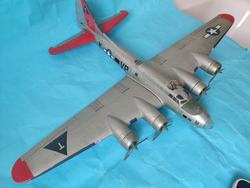 Boeing 17f flying fortress - boeing,