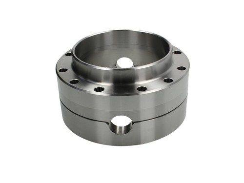 Differential housing