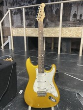 Aria Stg Series Custom strat Style rock electric guitar 4/4 Gold Mustard Sparkle