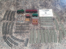 TRIANG R255 CLOCKWORK  0-6-0