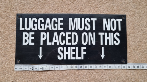 Luggage must not placed - luggage, on